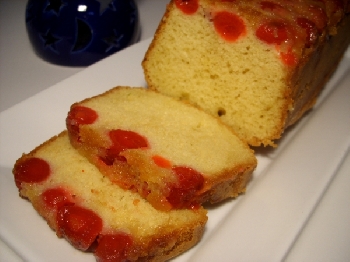 Cake aux cerises au sirop
